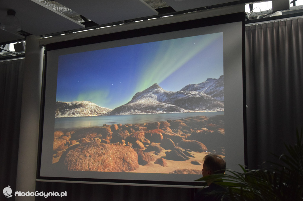 W pościgu za zorzą w ZSAE - 23.02