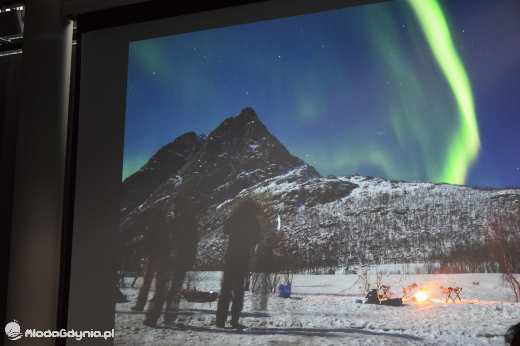 W pościgu za zorzą w ZSAE - 23.02