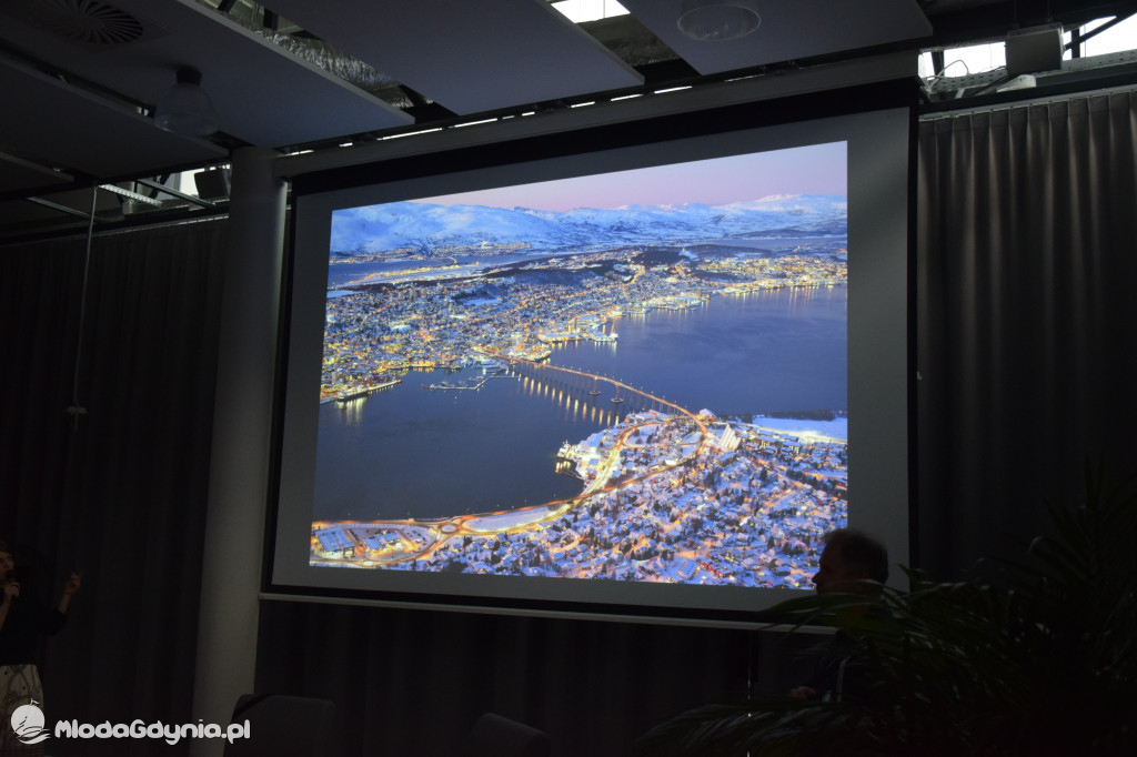 W pościgu za zorzą w ZSAE - 23.02