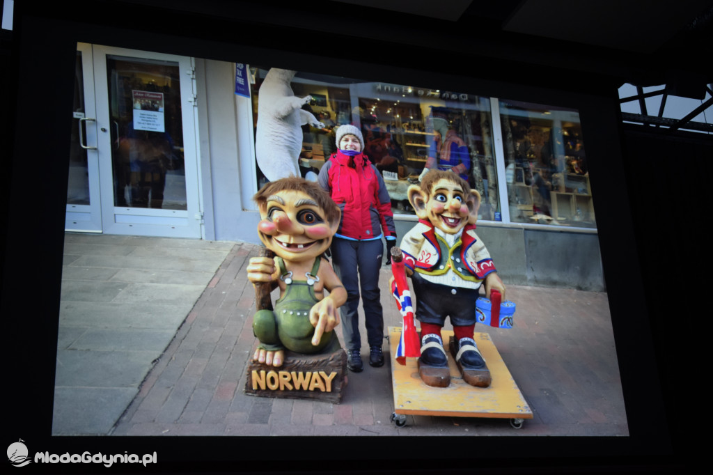 W pościgu za zorzą w ZSAE - 23.02