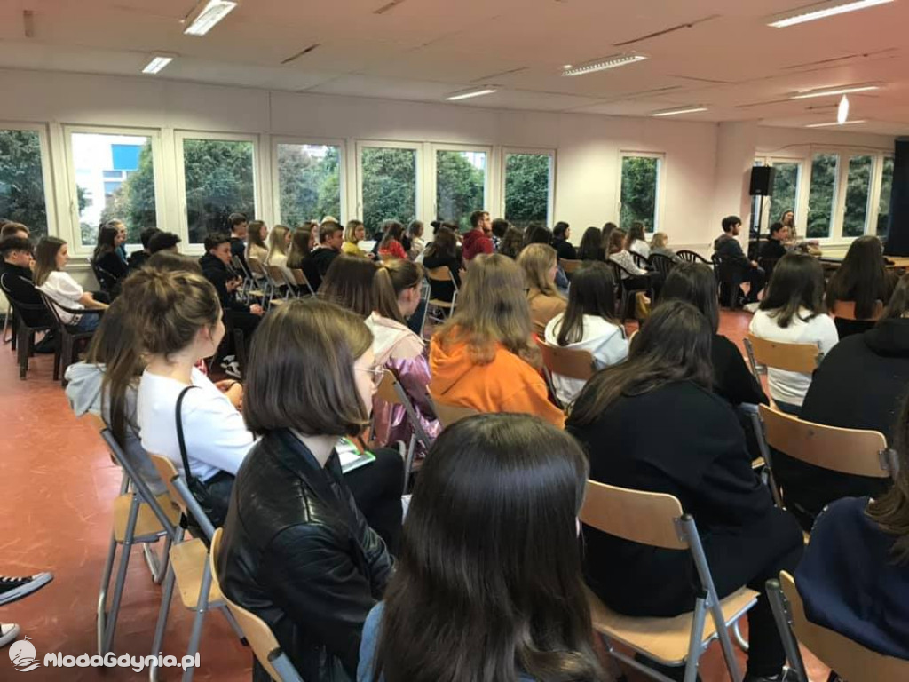 IX LO - Szkolne Rekolekcje prowadzone przez ks. Łukasza Grelewicza