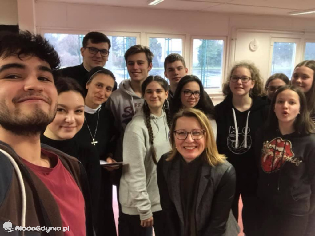 IX LO - Szkolne Rekolekcje prowadzone przez ks. Łukasza Grelewicza