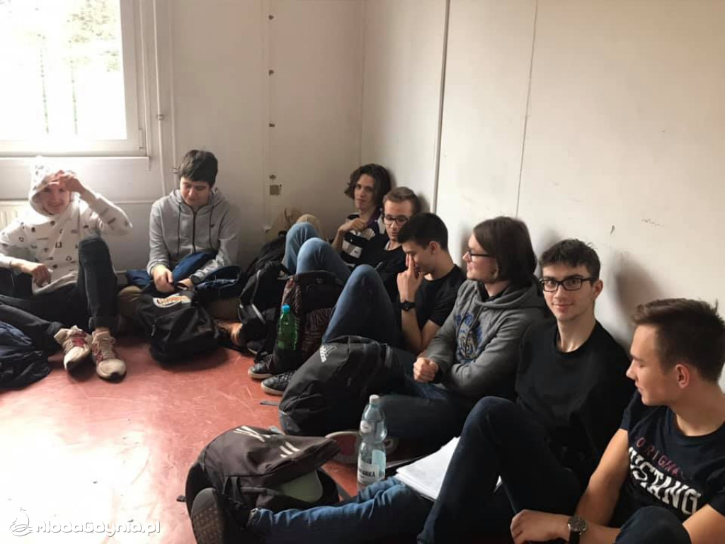 IX LO - Szkolne Rekolekcje prowadzone przez ks. Łukasza Grelewicza