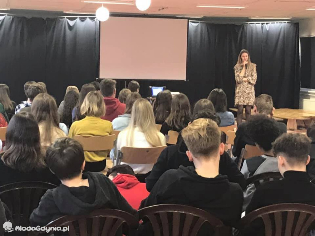 IX LO - Szkolne Rekolekcje prowadzone przez ks. Łukasza Grelewicza