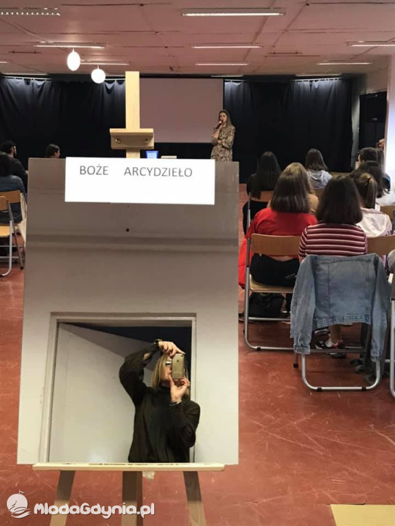 IX LO - Szkolne Rekolekcje prowadzone przez ks. Łukasza Grelewicza