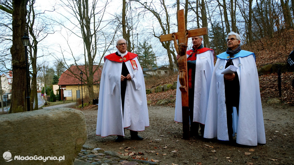 Wejherowo - droga krzyzowa w intencji 10 letniego chłopca