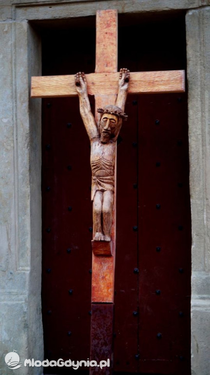 Wejherowo - droga krzyzowa w intencji 10 letniego chłopca