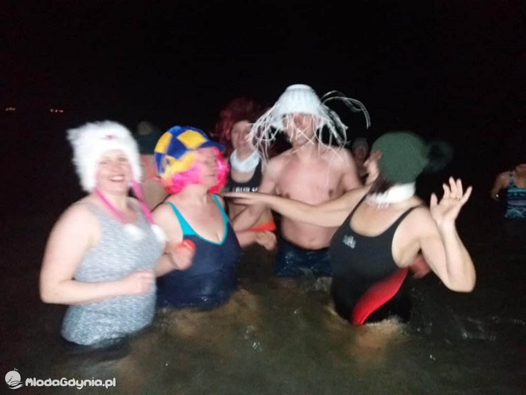 Morsowanie przy pełni księżyca - w czapkach i nie tylko 9 marca 2020