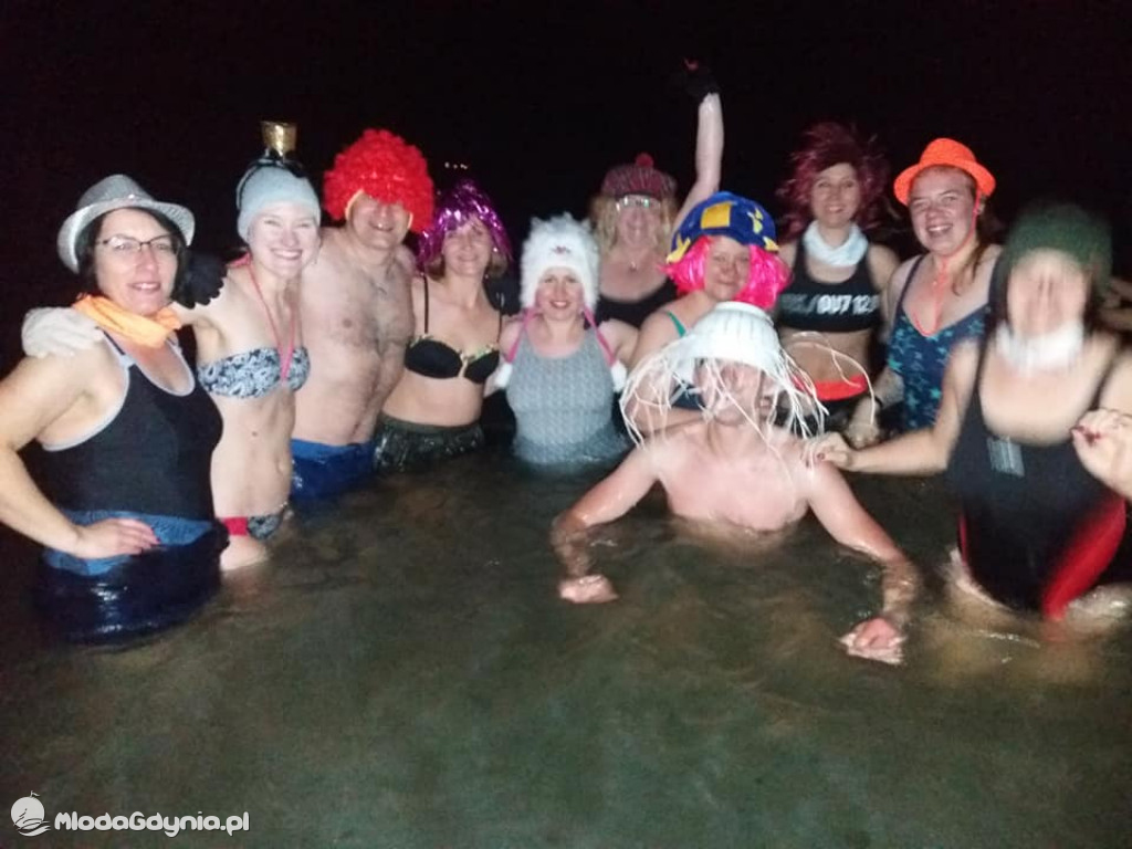 Morsowanie przy pełni księżyca - w czapkach i nie tylko 9 marca 2020