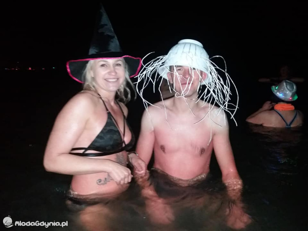 Morsowanie przy pełni księżyca - w czapkach i nie tylko 9 marca 2020