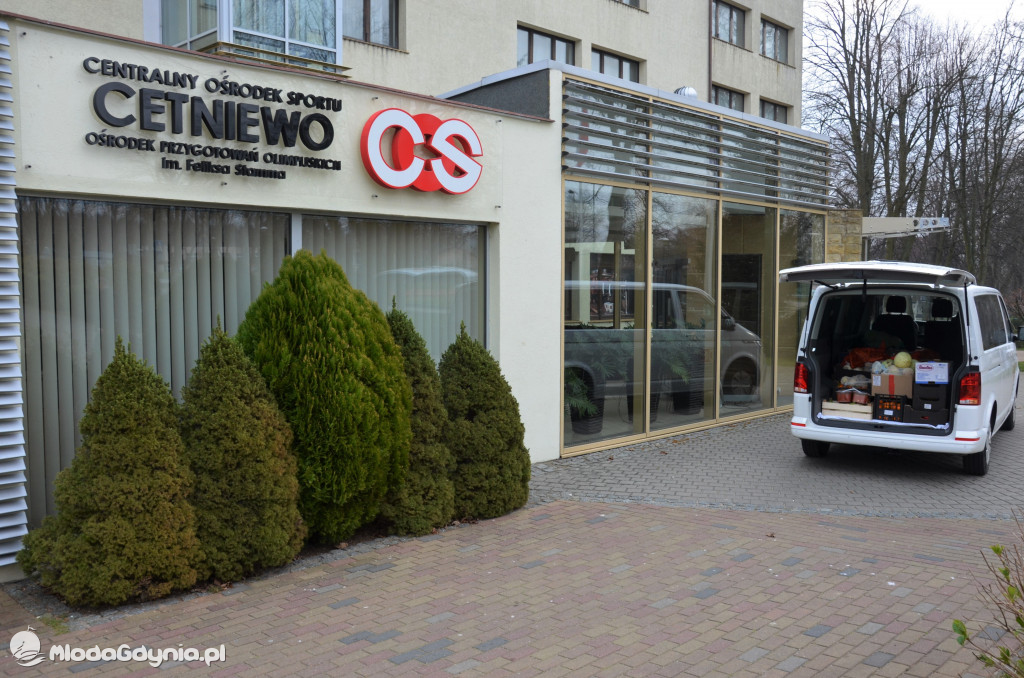 Centralne Ośrodki Sportu przekazały bezpłatnie żywność organizacjom pożytku publicznego