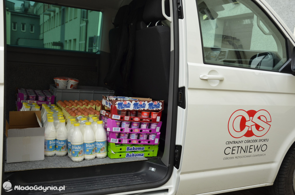Centralne Ośrodki Sportu przekazały bezpłatnie żywność organizacjom pożytku publicznego