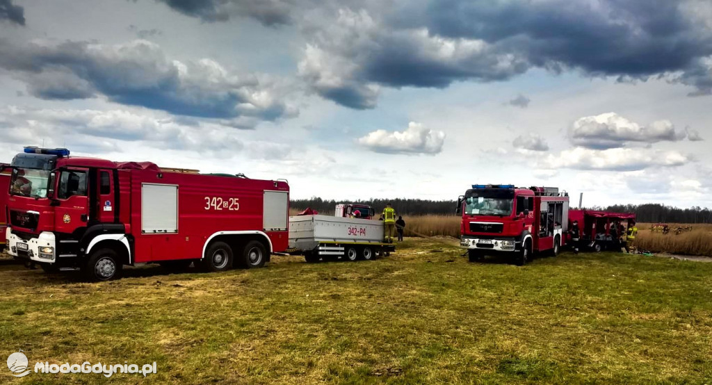 Gdyńscy strażacy gasili Biebrzański Park Narodowy