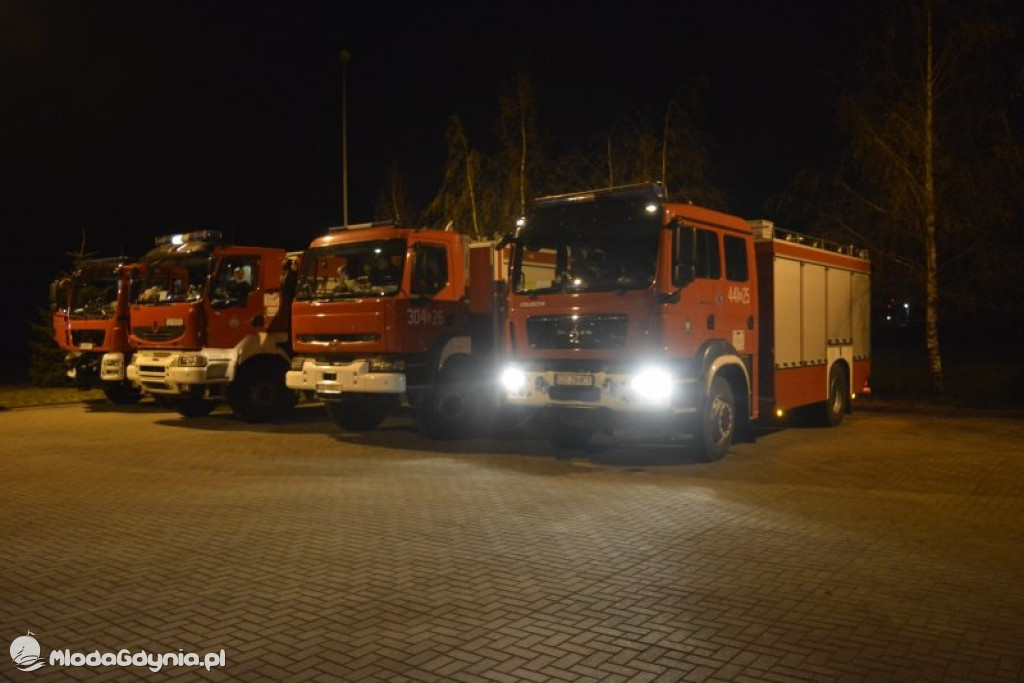 Gdyńscy strażacy gasili Biebrzański Park Narodowy