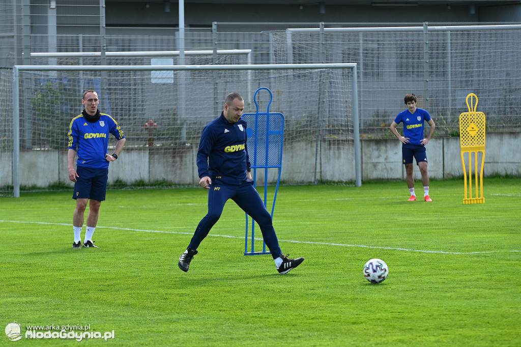 Arka rozpoczęła treningi w grupach