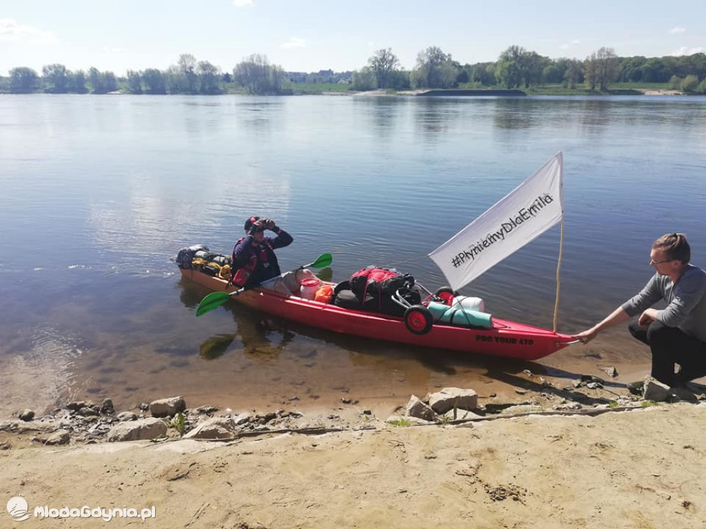 Szymon Machnowski płynie dla Emila - 6 i 7 maja