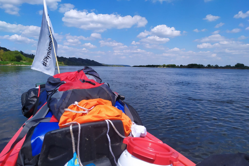 Szymon Machnowski płynia dla Emila 8 maja 2020