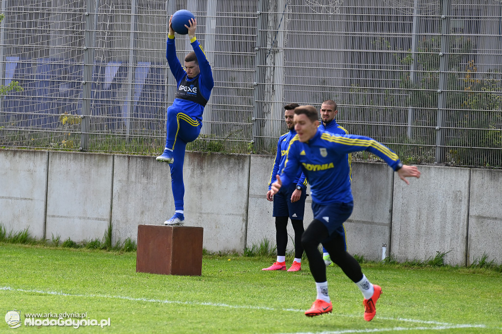 Arka Gdynia - Czwartek z podwójną dawką