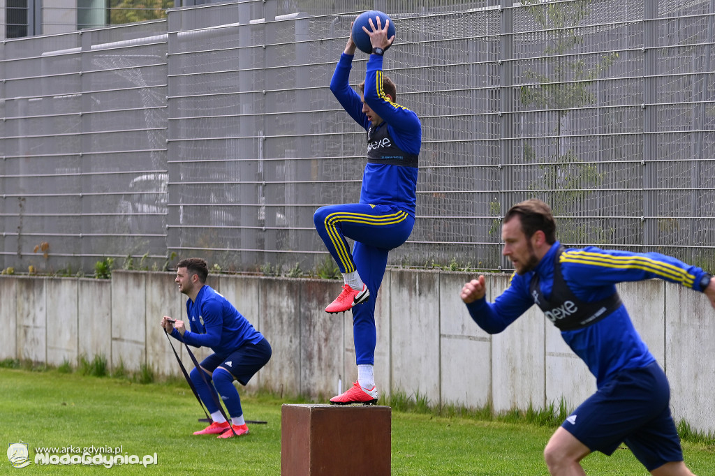 Arka Gdynia - Czwartek z podwójną dawką