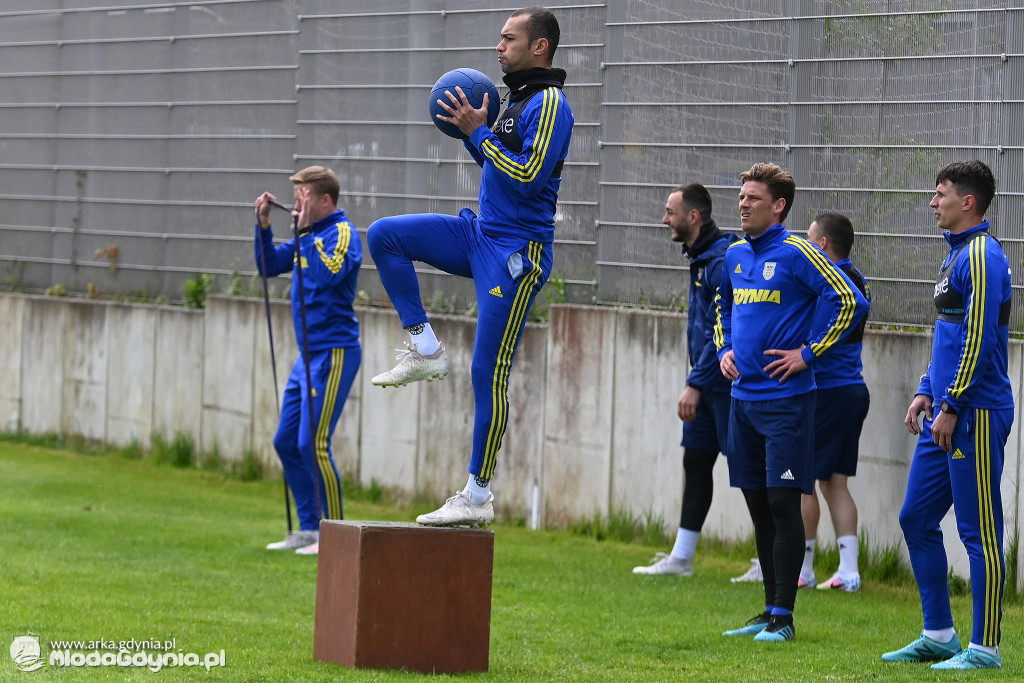 Arka Gdynia - Czwartek z podwójną dawką