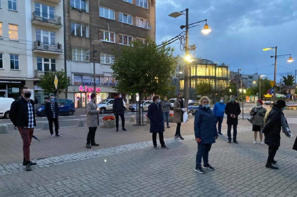 Dość zabawy w chowanego