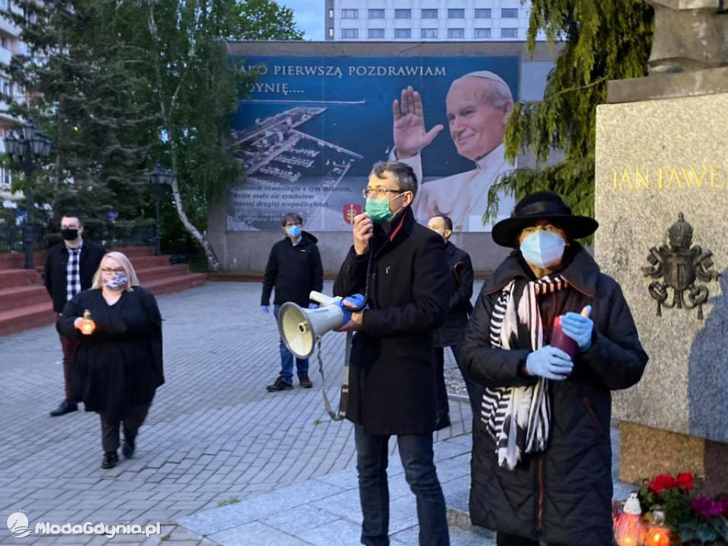 Dość zabawy w chowanego