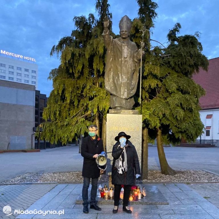 Dość zabawy w chowanego