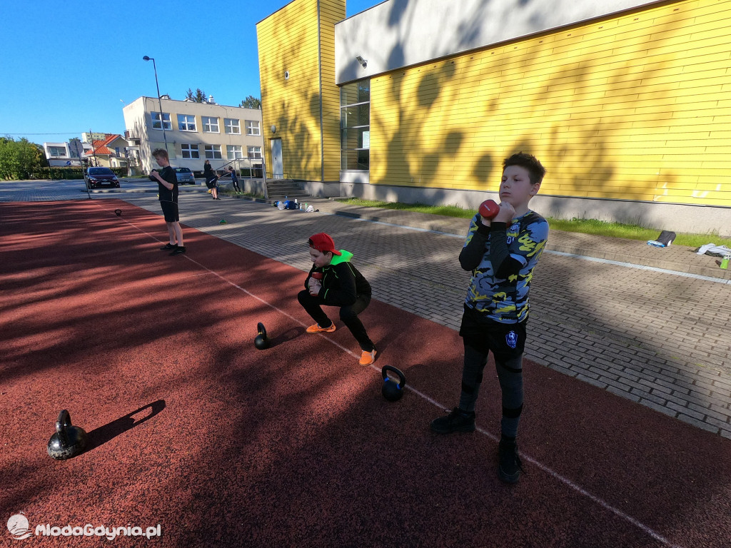 UKS 7 - Treningi online, na świeżym powietrzu