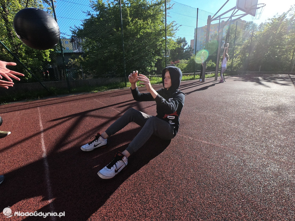 UKS 7 - Treningi online, na świeżym powietrzu