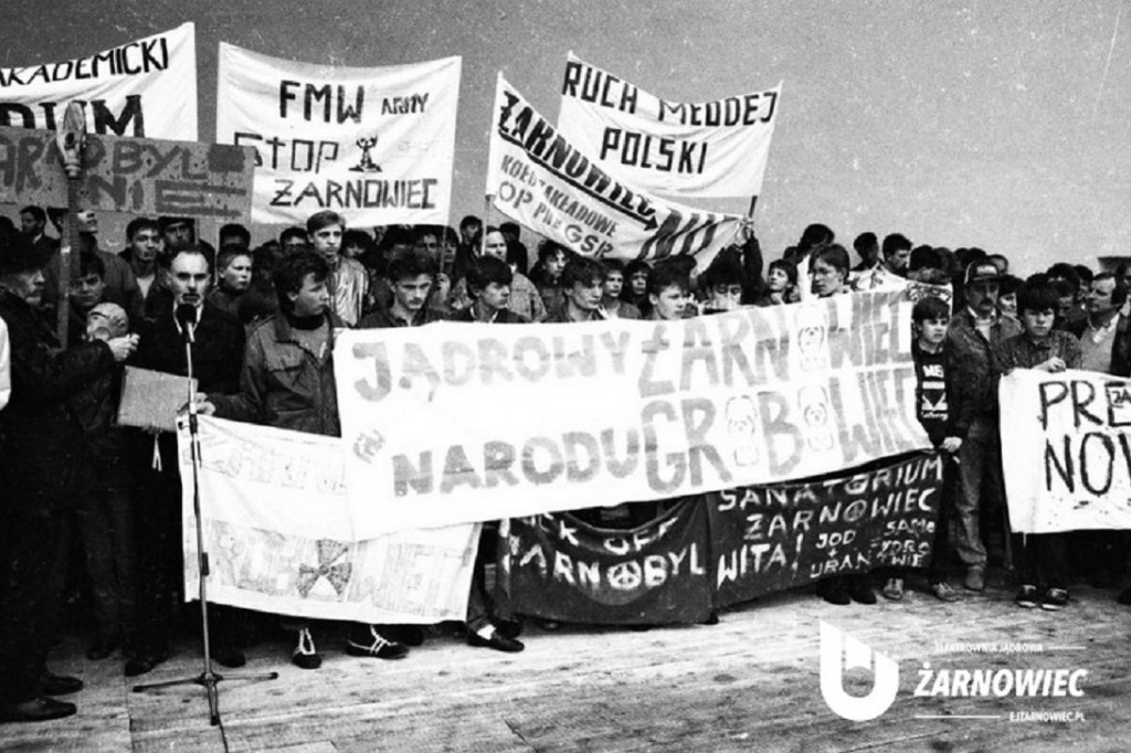 Żarnowiec grobowiec