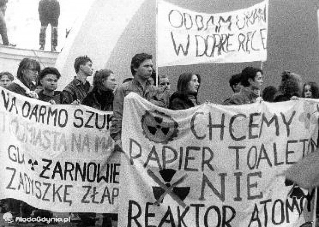 Żarnowiec grobowiec