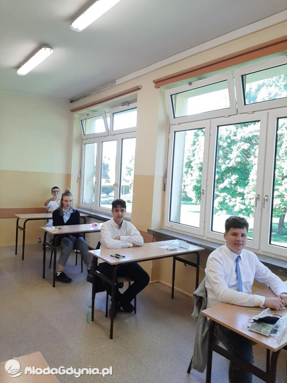 SP 28 -  egzamin ósmoklasistów z matematyki 2020