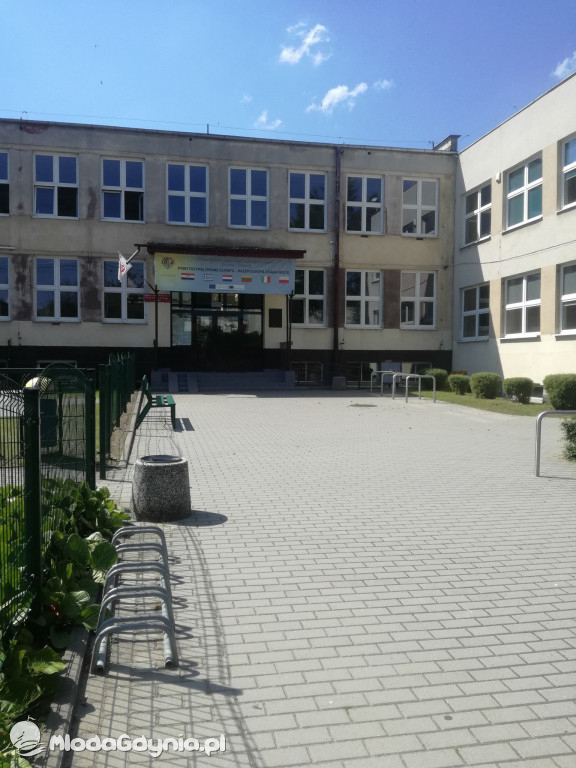 SP 12 - początek termomodernizacji