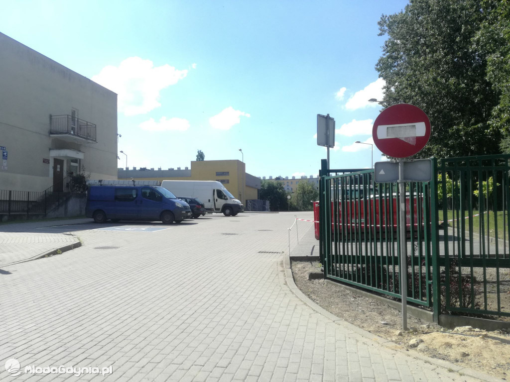 SP 12 - początek termomodernizacji