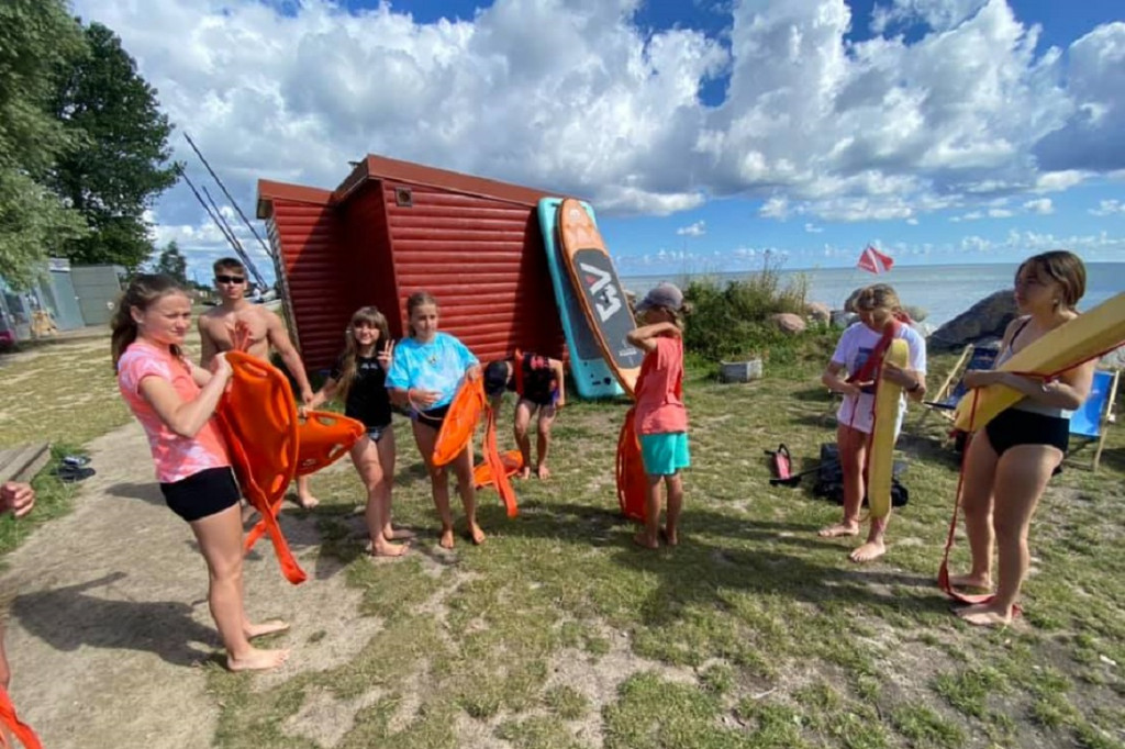 Morska Baza Szkoleniowa Mechelinki - Szkolenie młodszych ratowników