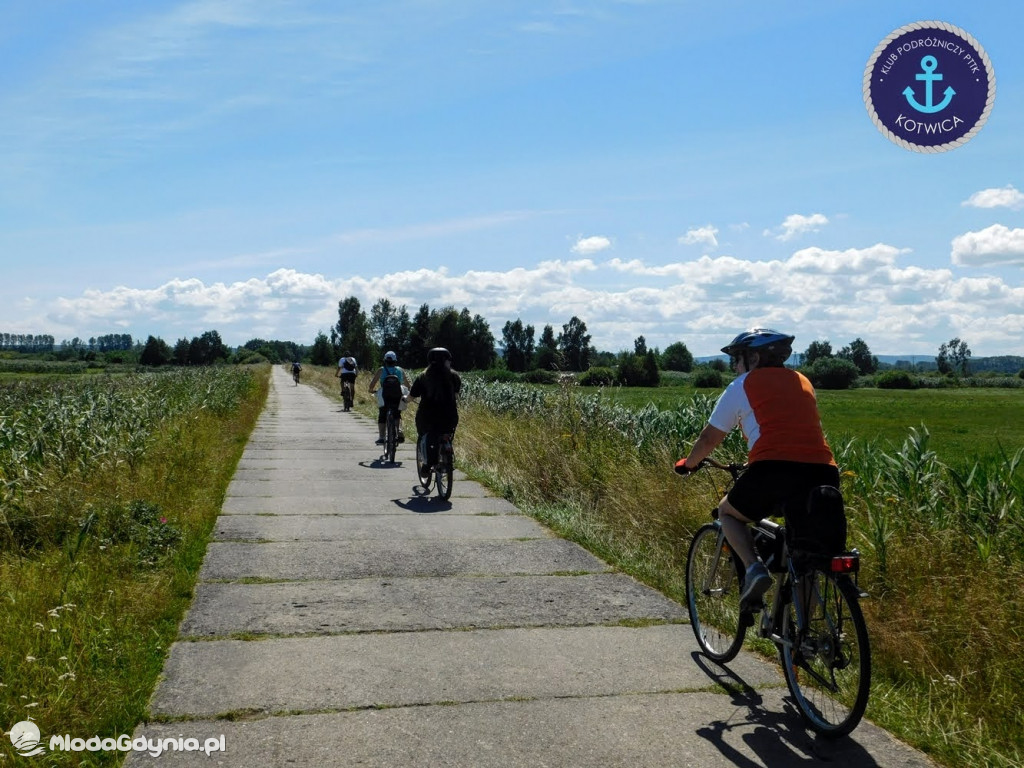 PTTK Kotwica - Rowerem do Osady Łowców Fok w Rzucewie - 01.08.2020