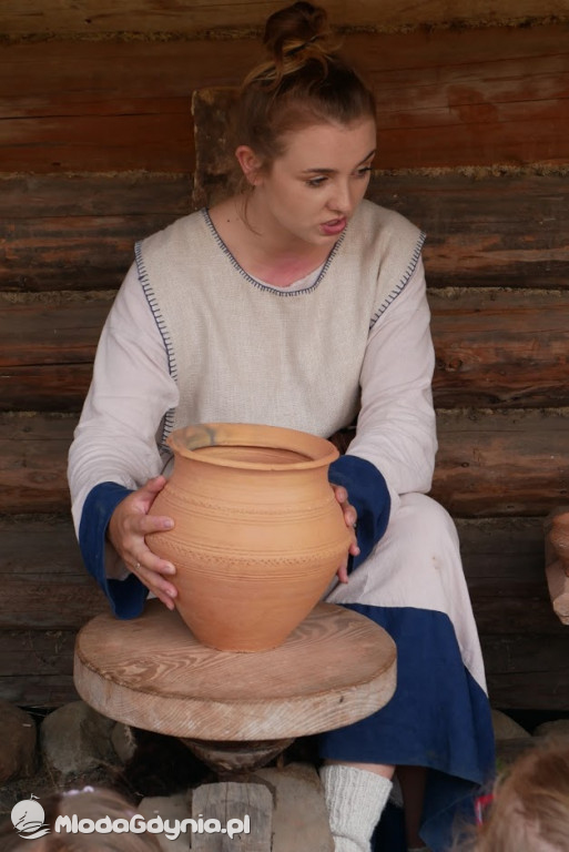 Harcerze w Osadzie Słowiańskiej