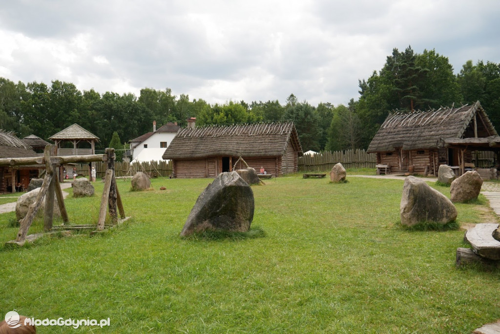 Harcerze w Osadzie Słowiańskiej