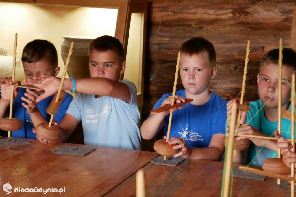 Harcerze w Osadzie Słowiańskiej