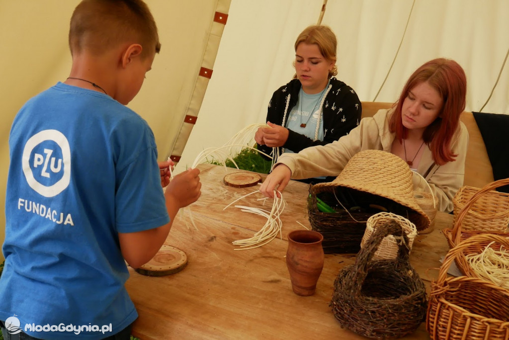 Harcerze w Osadzie Słowiańskiej