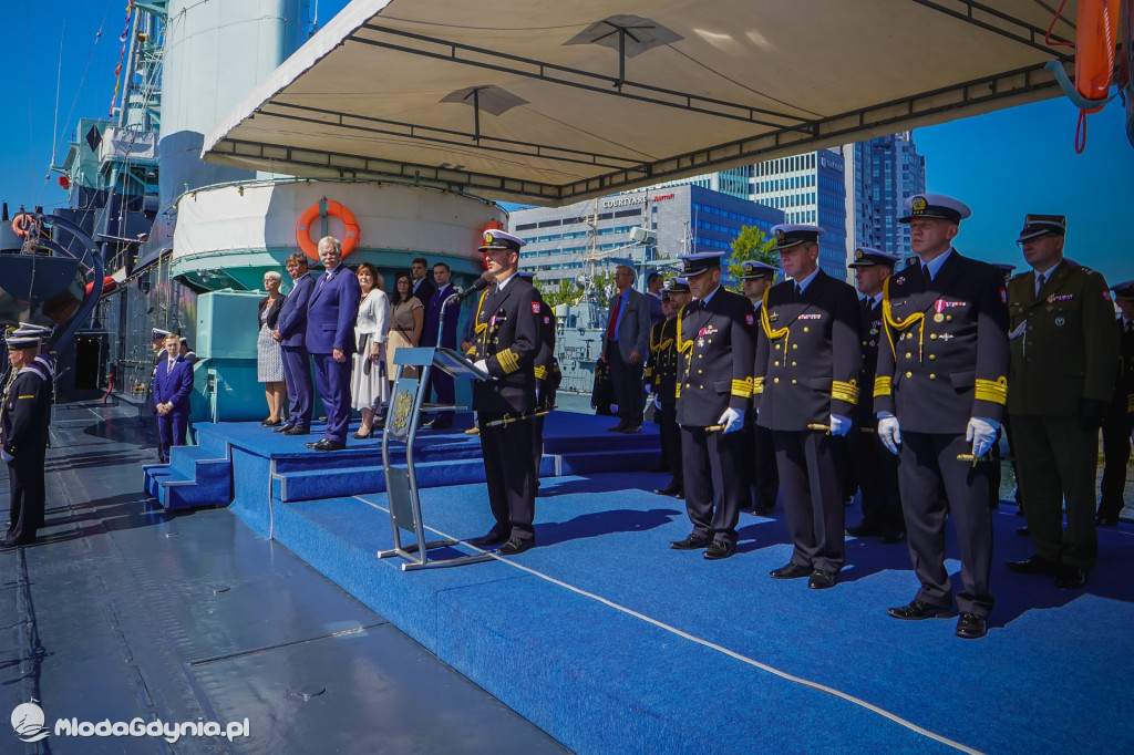 Obchody Święta Wojska Polskiego przed ORP Błyskawica 2020