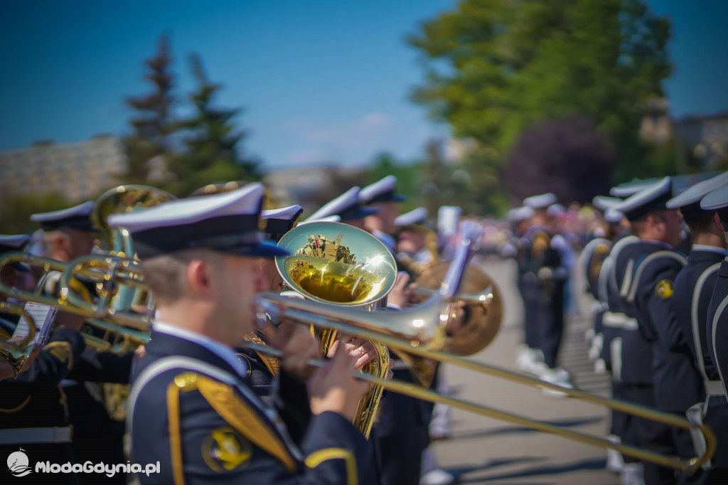 Obchody Święta Wojska Polskiego przed ORP Błyskawica 2020