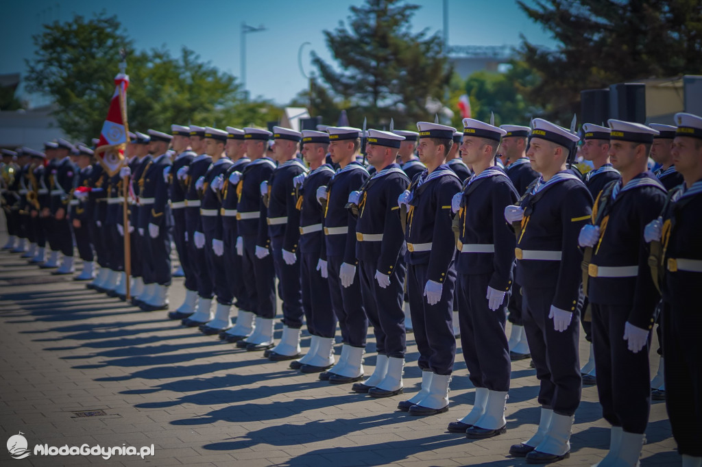 Obchody Święta Wojska Polskiego przed ORP Błyskawica 2020