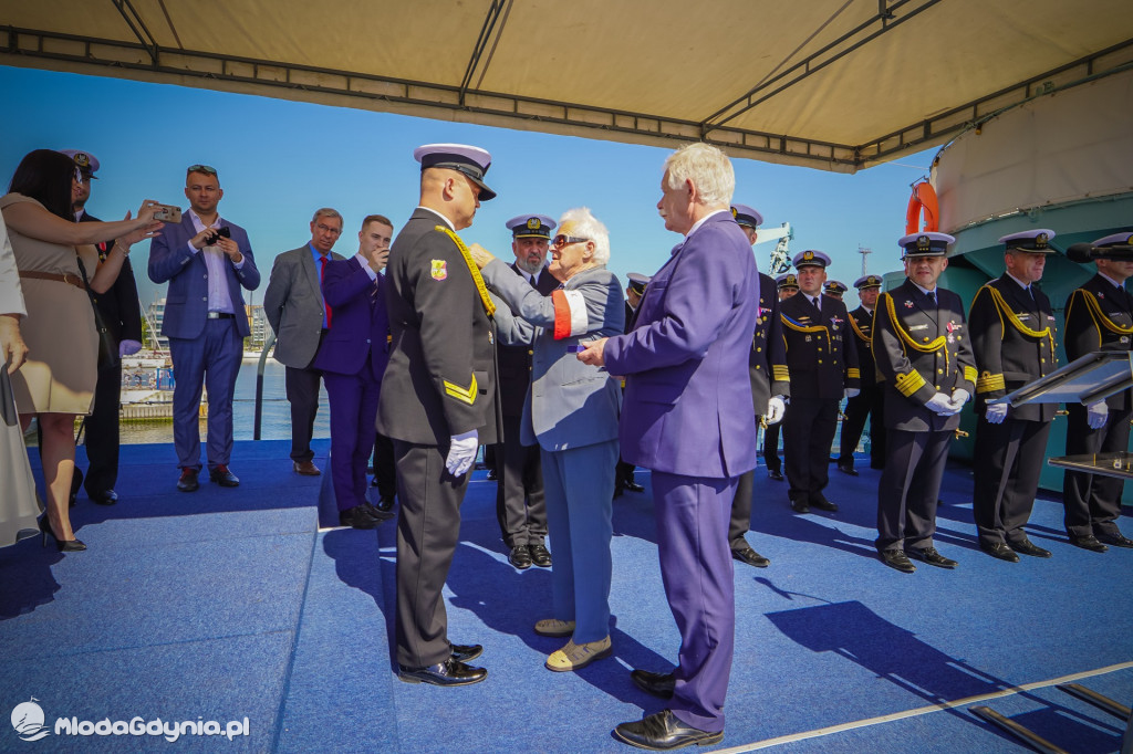 Obchody Święta Wojska Polskiego przed ORP Błyskawica 2020