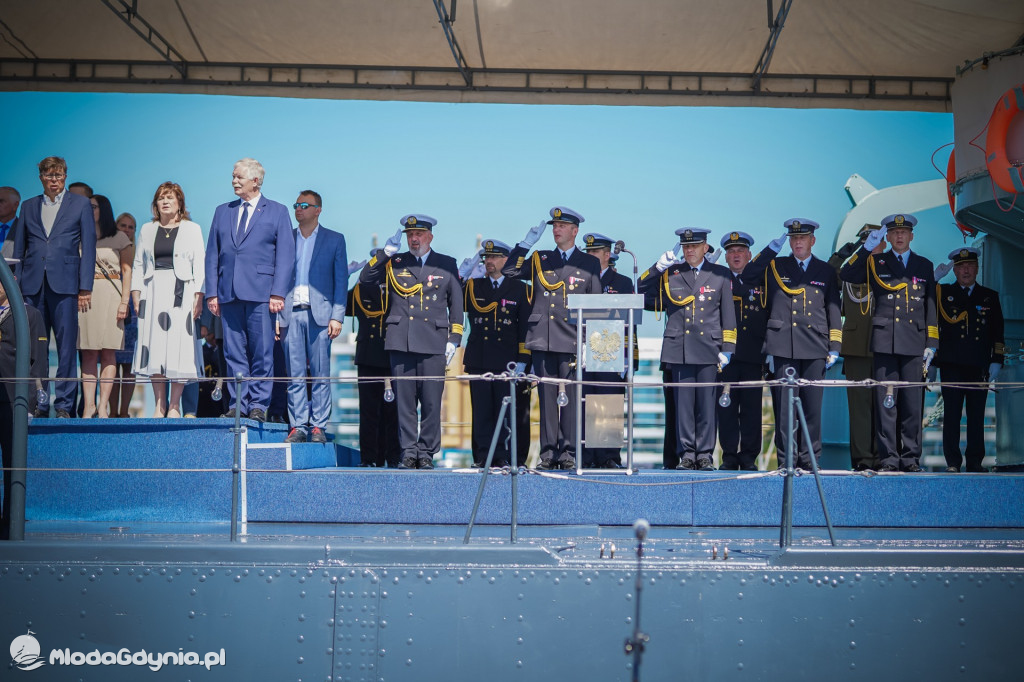 Obchody Święta Wojska Polskiego przed ORP Błyskawica 2020