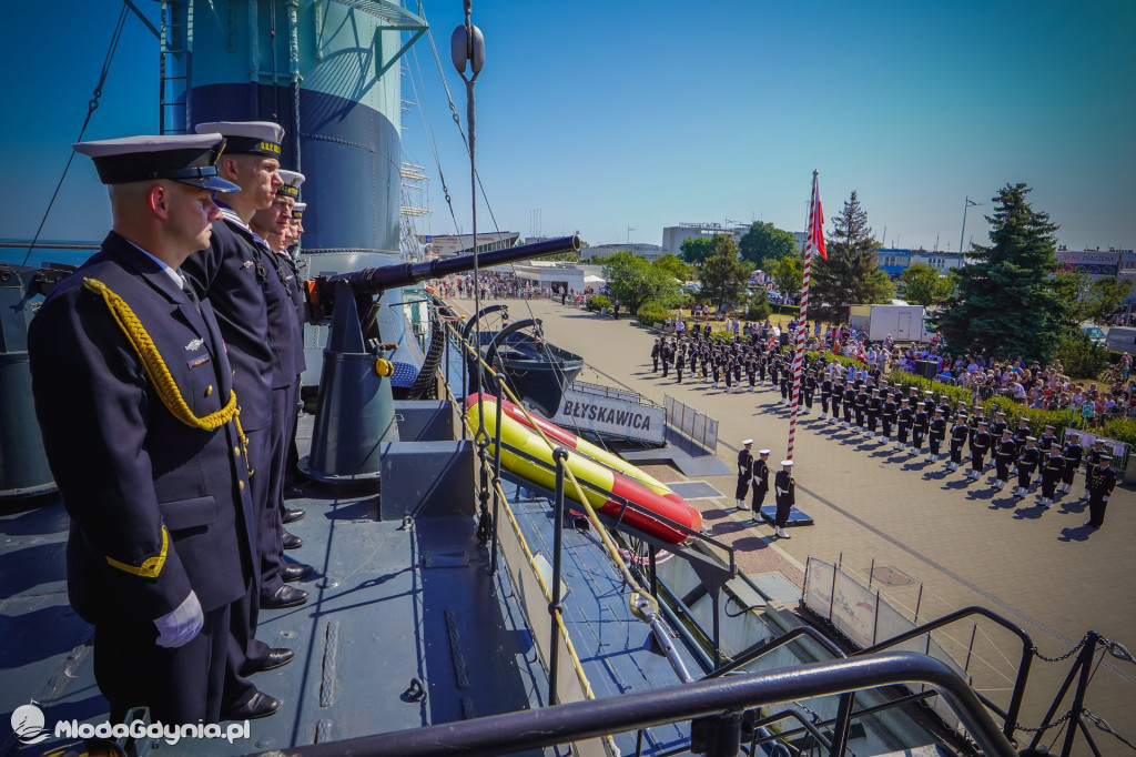 Obchody Święta Wojska Polskiego przed ORP Błyskawica 2020