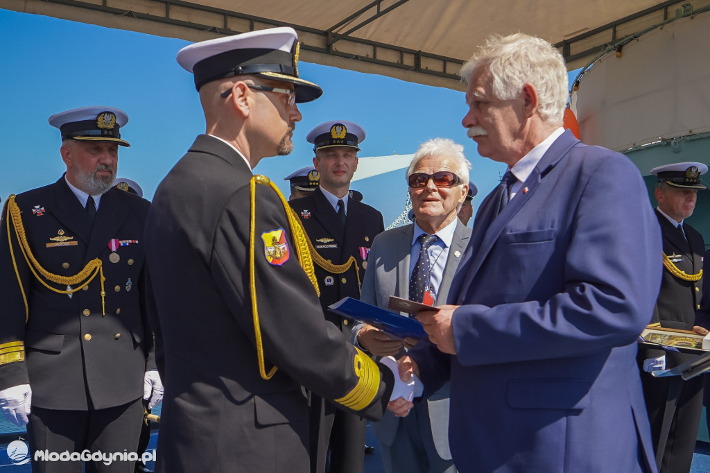 Obchody Święta Wojska Polskiego przed ORP Błyskawica 2020