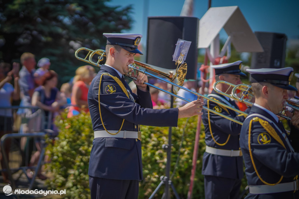Obchody Święta Wojska Polskiego przed ORP Błyskawica 2020