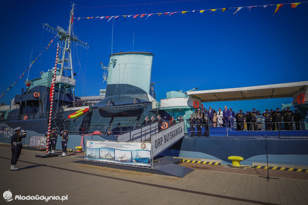 Obchody Święta Wojska Polskiego przed ORP Błyskawica 2020