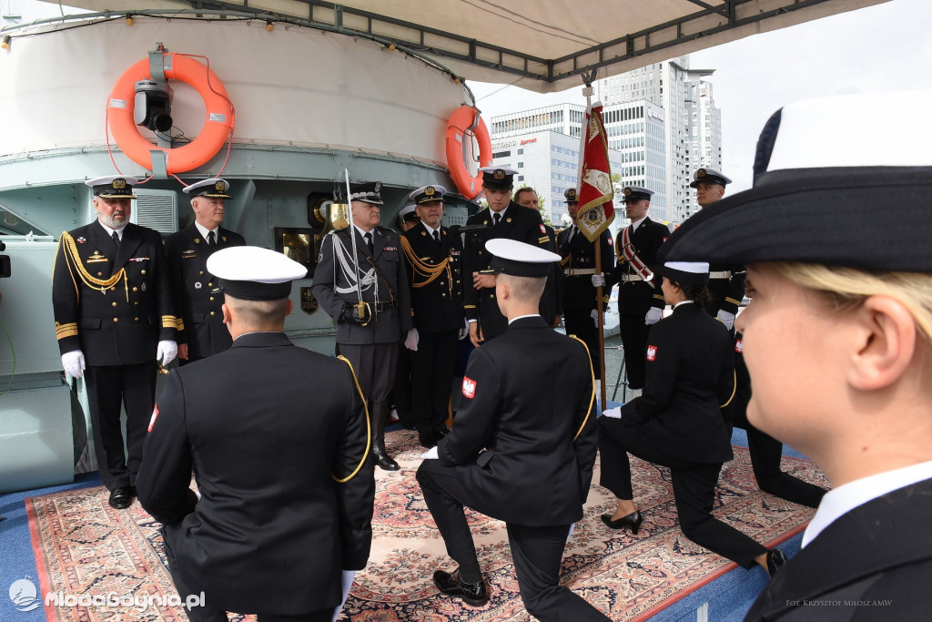 Akademia Marynarki Wojennej - PROMOCJA OFICERSKA 2020